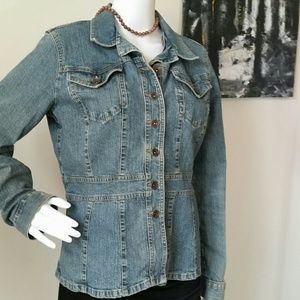 AccessLiz Claiborne Large Denim Jacket peplum jean